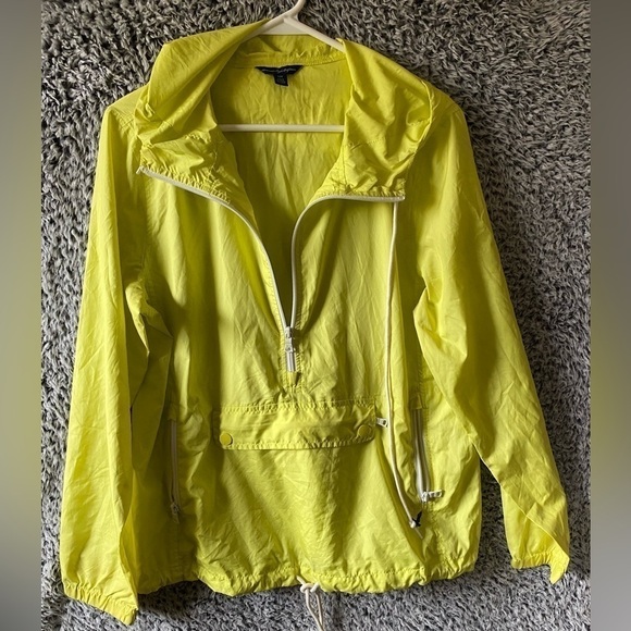 American Eagle Outfitters Jackets & Blazers - Women’s American Eagle Rain pullover 1/3 Front Zipper Size M
